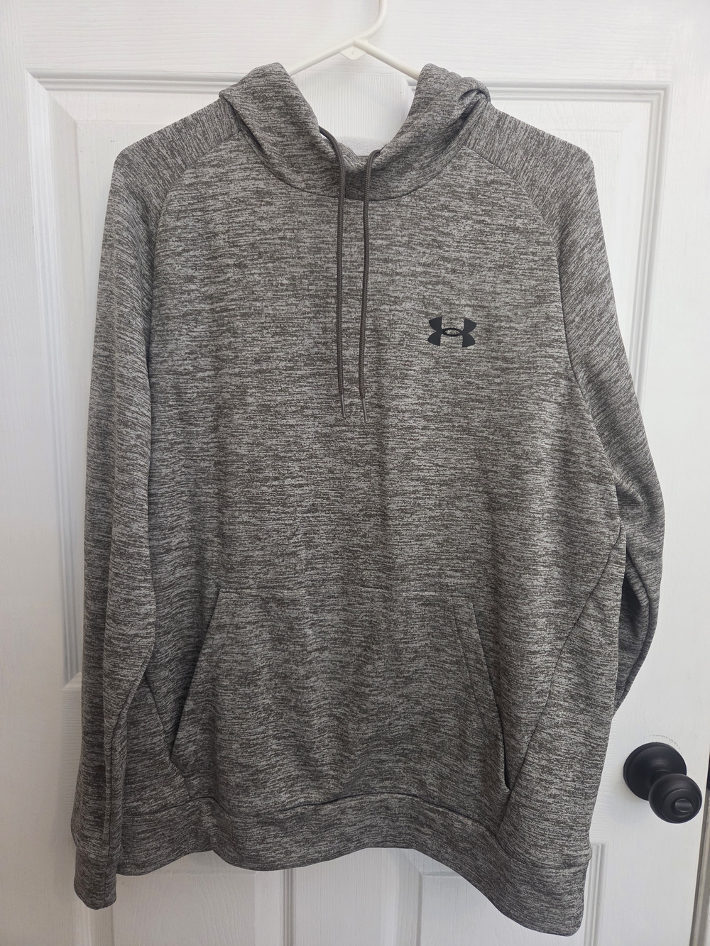Under Armour Men's Heather Gray Hooded Pullover Sweatshirt